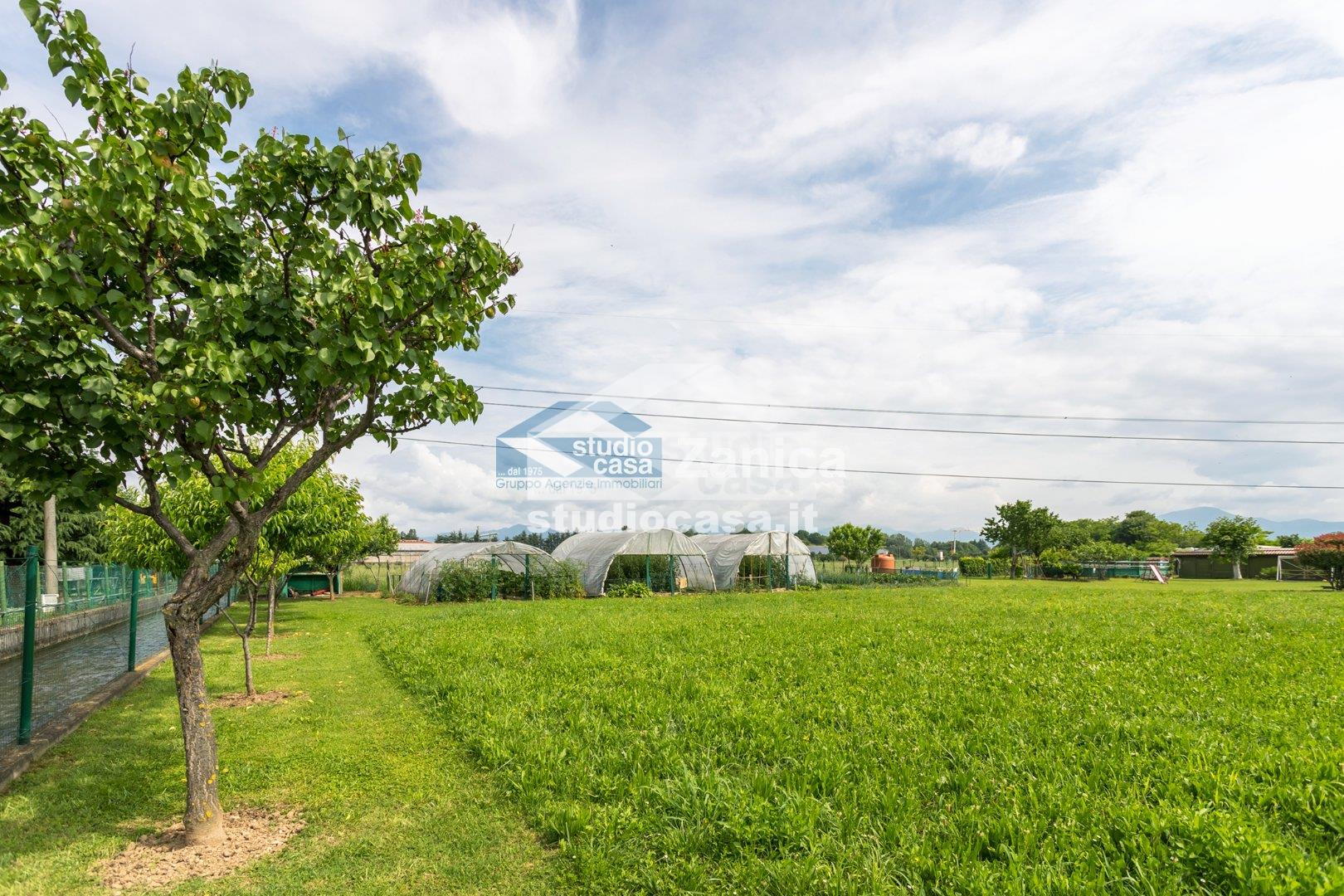 Terreno Agricolo in vendita a Zanica