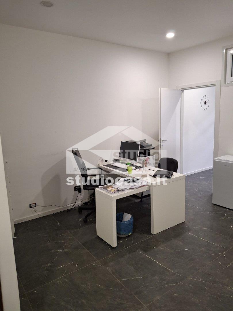 Ufficio in vendita a Zanica