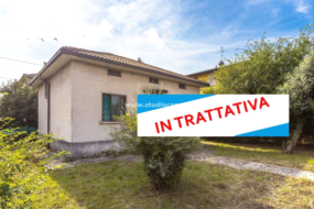 Villa Unifamiliare in vendita a Bergamo
