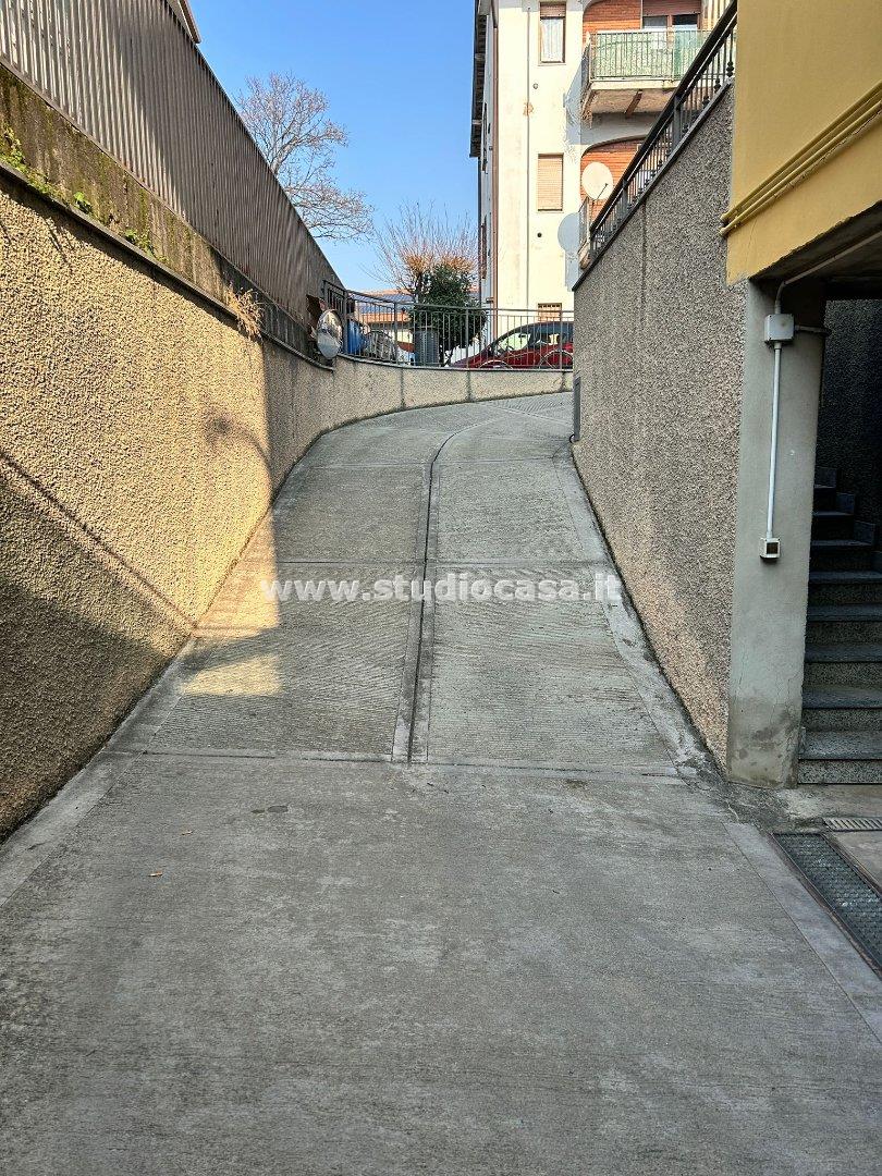 Box / Autorimessa in vendita a Pontirolo Nuovo