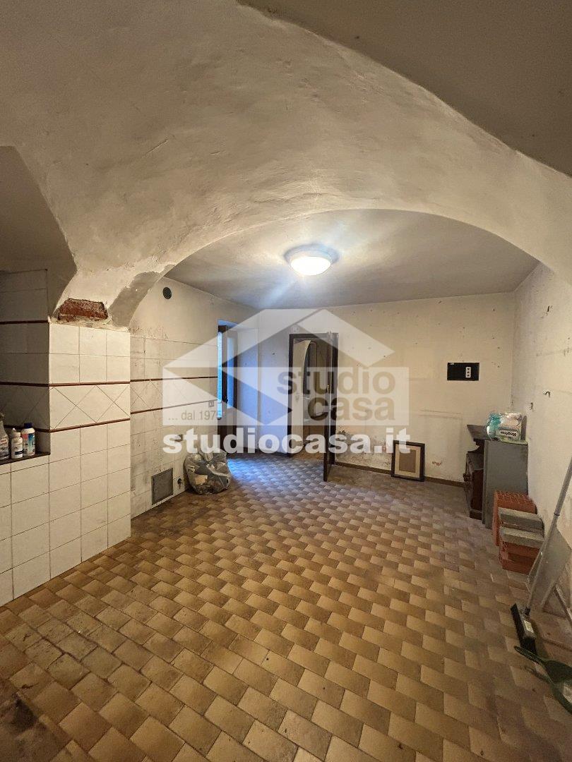 Casa Plurifamiliare in vendita a Urgnano