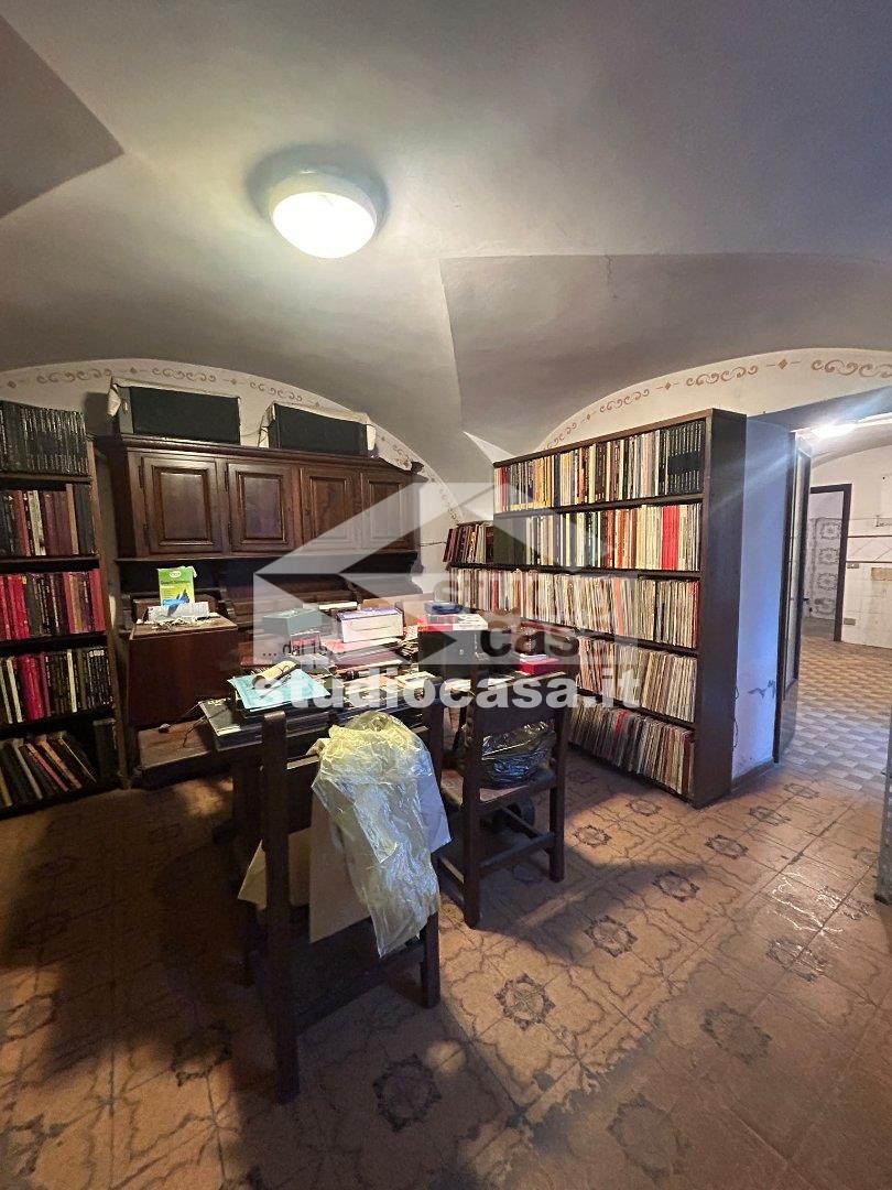 Casa Plurifamiliare in vendita a Urgnano