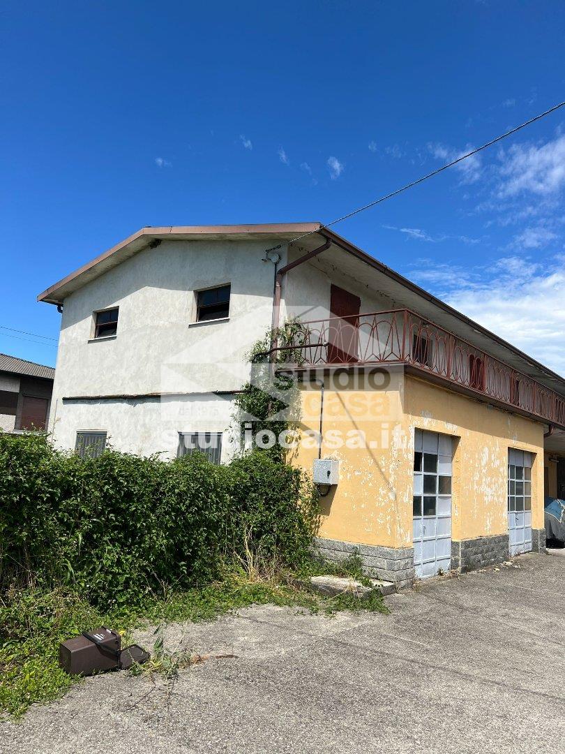Laboratorio in vendita a Urgnano