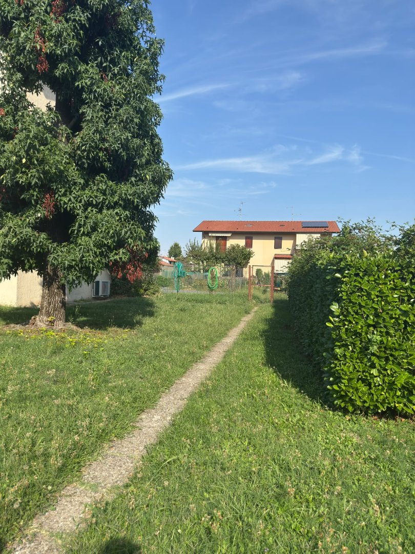 Appartamento in vendita a Medolago