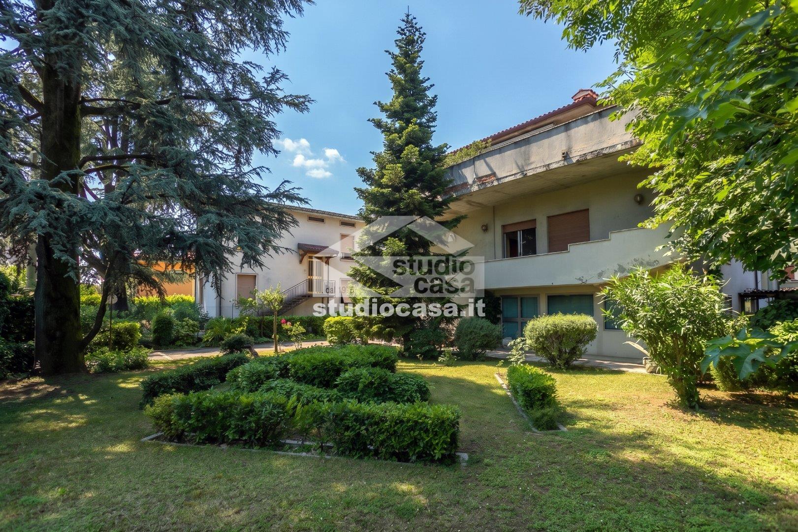 Appartamento in Villa in vendita a Zanica