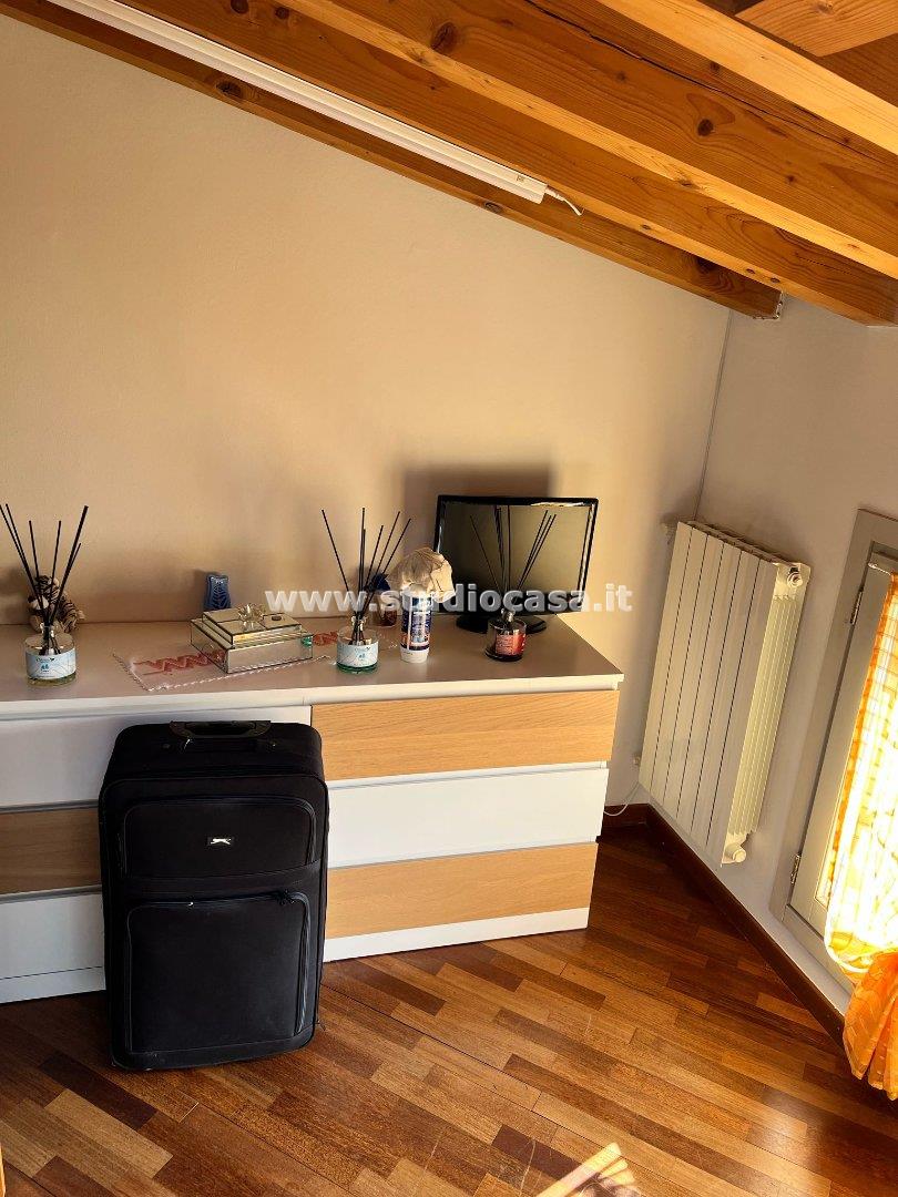 Appartamento in vendita a Azzano San Paolo