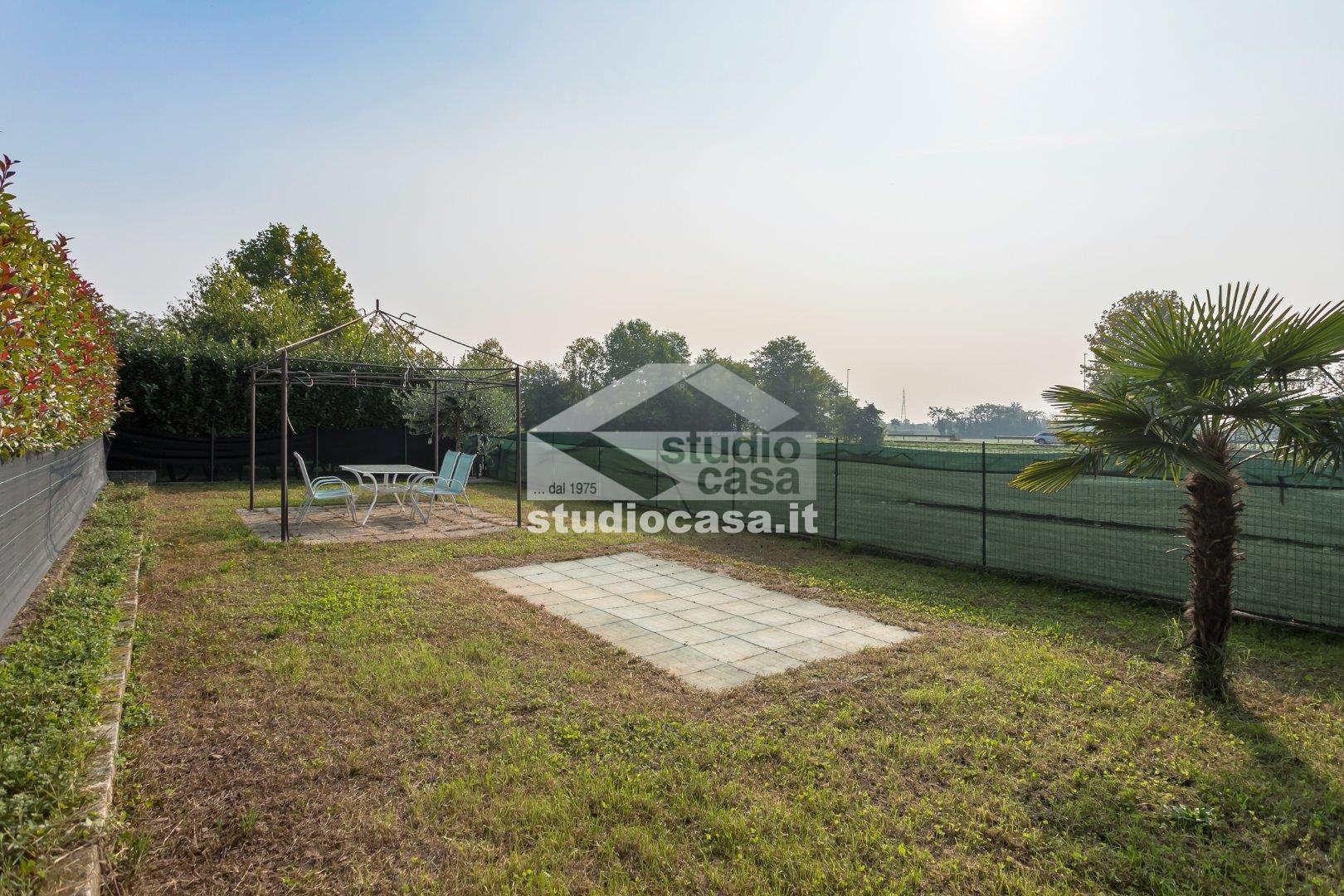 Appartamento in Villa in vendita a Urgnano