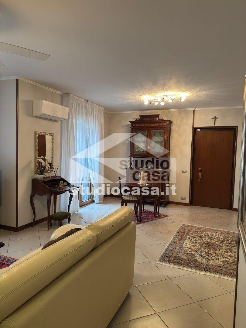 Appartamento in Villa in vendita a Grassobbio