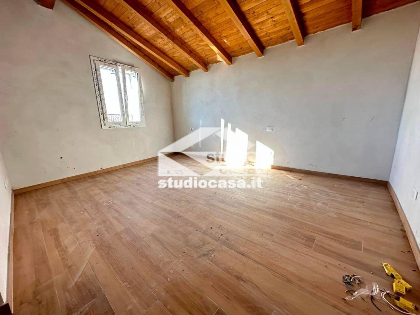 Appartamento in vendita a Bagnolo Cremasco