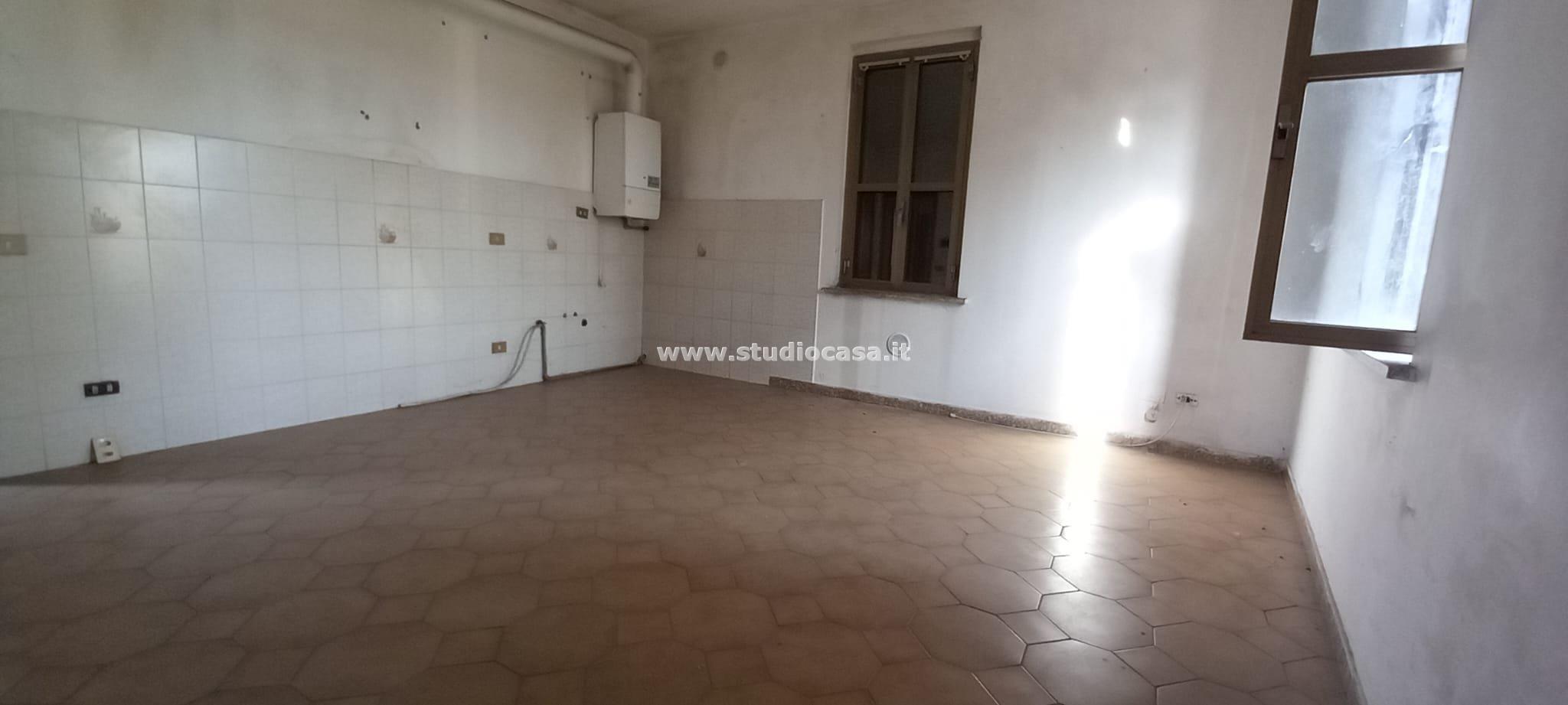 Casa Plurifamiliare in vendita a Palazzo Pignano