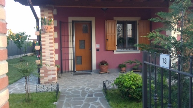 Villa Bifamiliare in vendita a Torlino Vimercati