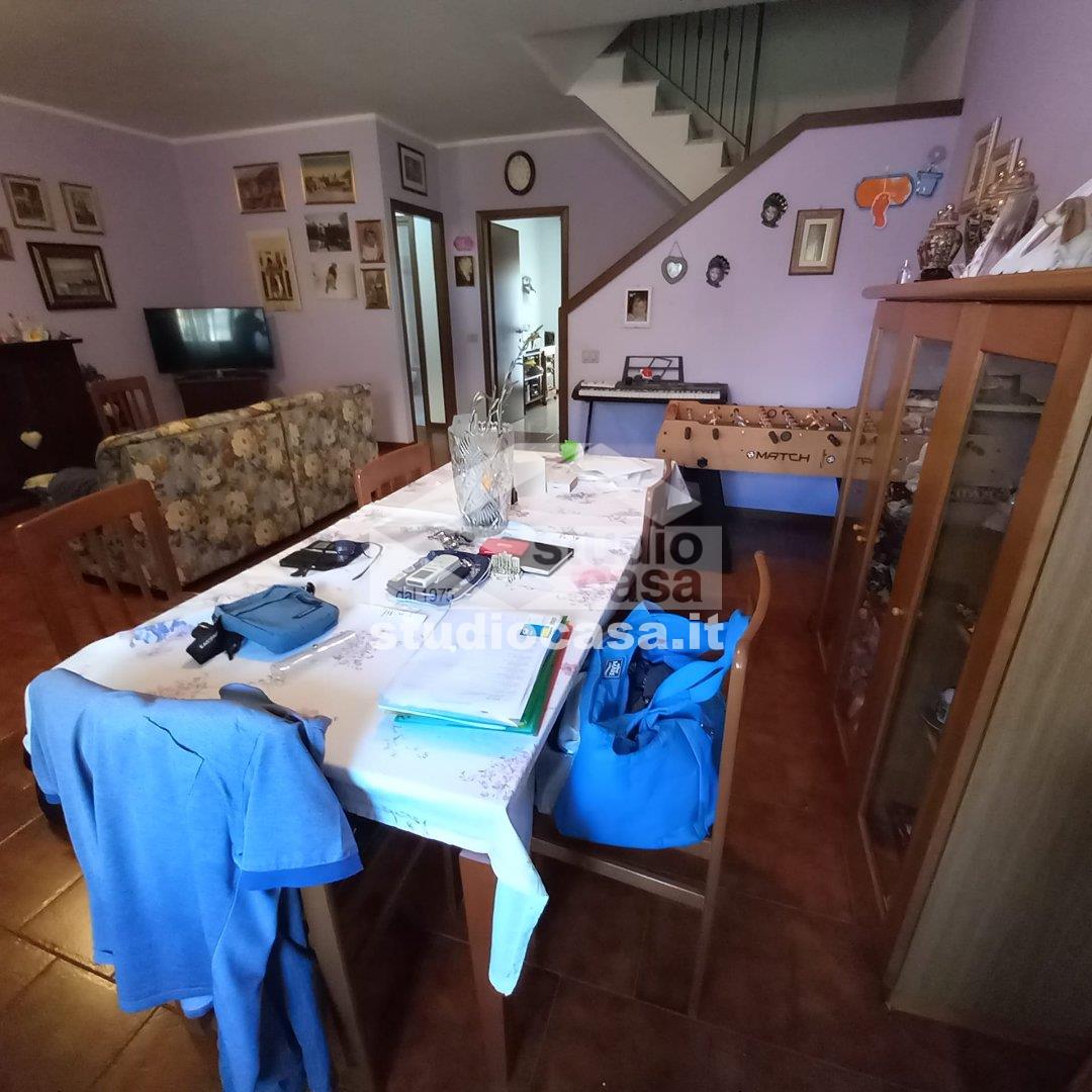 Villa a schiera in vendita a Pandino