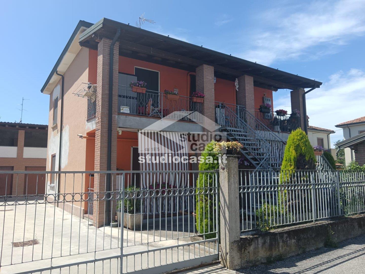Appartamento in vendita a Pandino