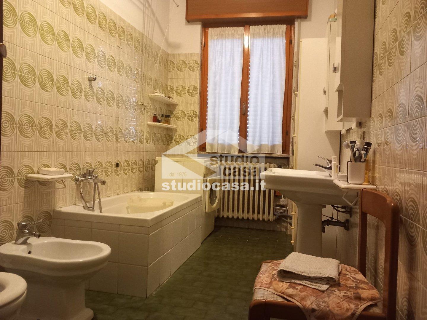 Casa Plurifamiliare in vendita a Palazzo Pignano