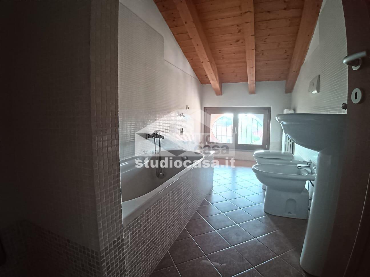 Appartamento in vendita a Pandino
