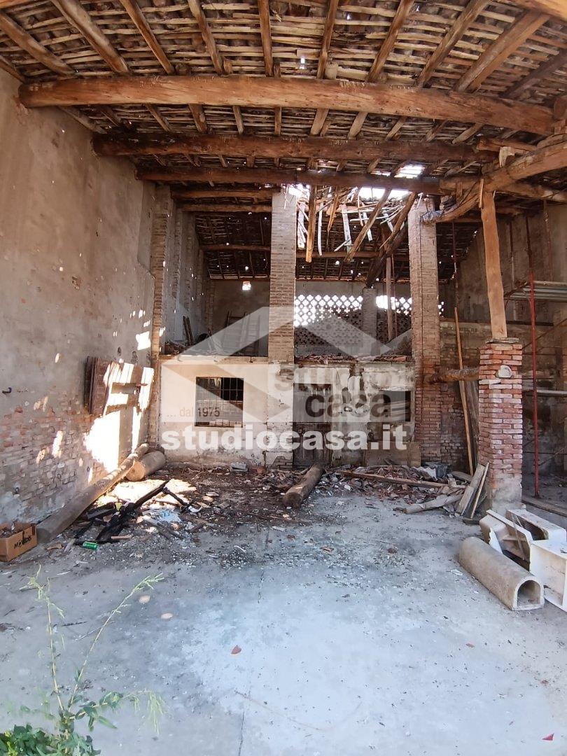 Casa Plurifamiliare in vendita a Trescore Cremasco