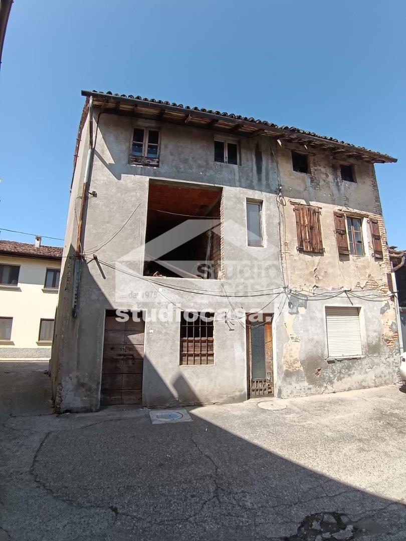 Casa Plurifamiliare in vendita a Trescore Cremasco