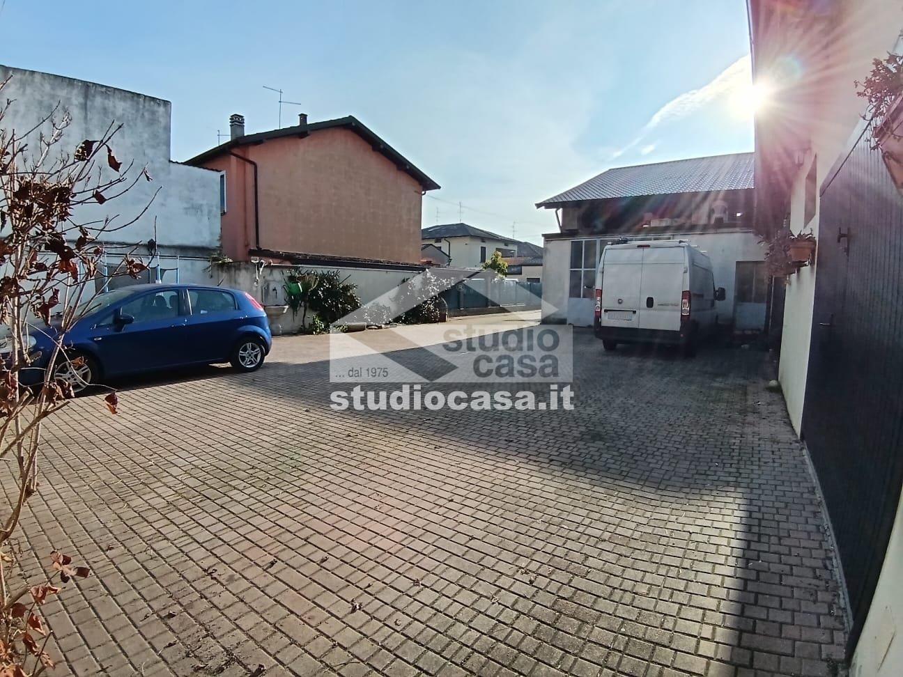 Villa Bifamiliare in vendita a Trescore Cremasco