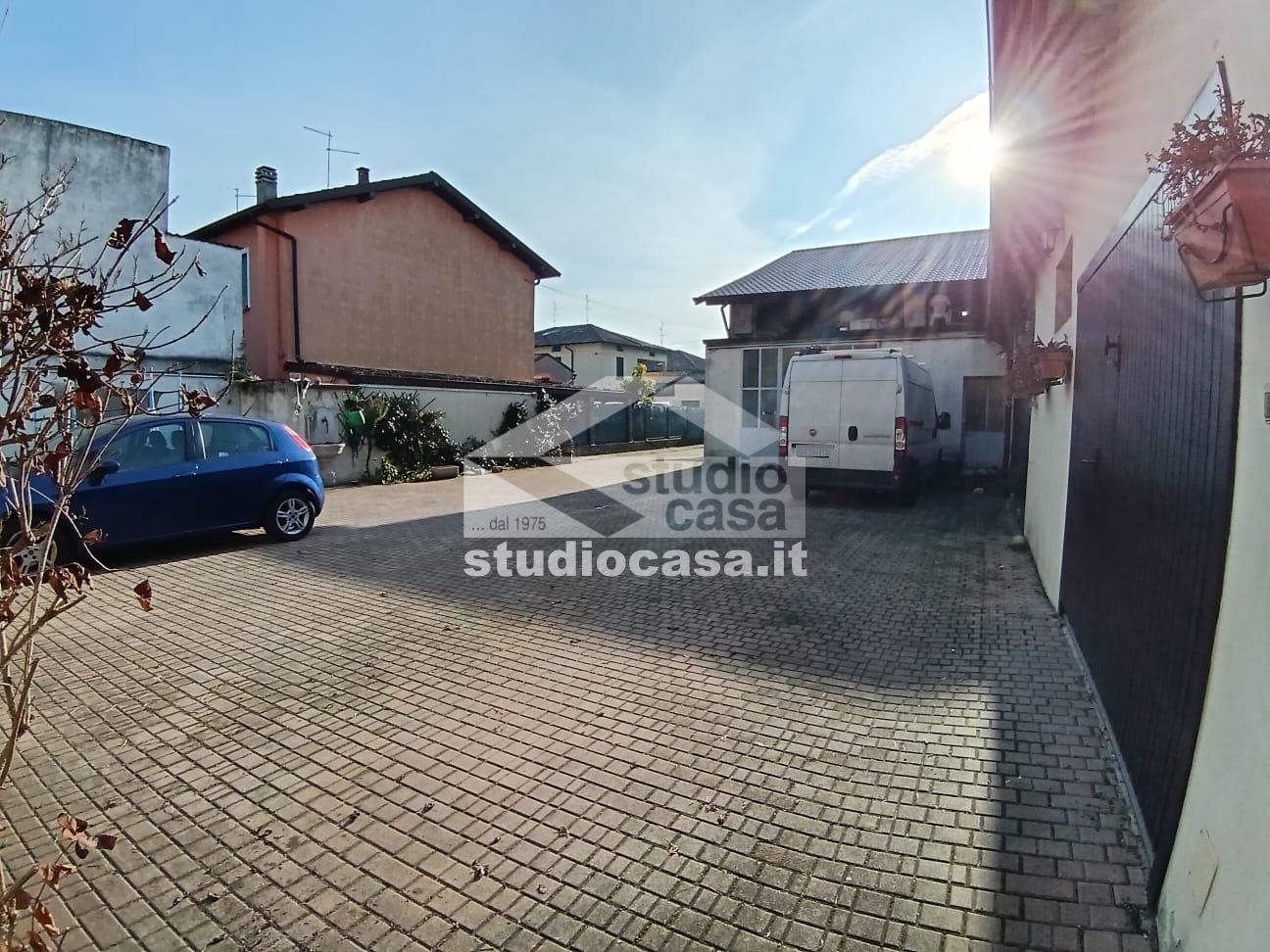 Villa Bifamiliare in vendita a Trescore Cremasco