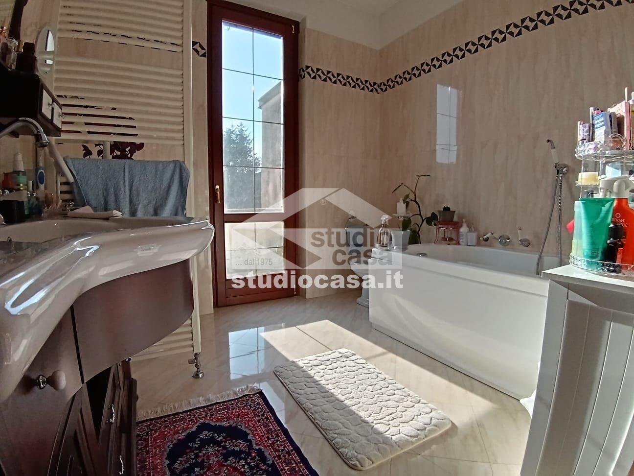 Villa Bifamiliare in vendita a Trescore Cremasco