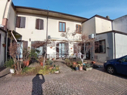 Villa Bifamiliare in vendita a Trescore Cremasco