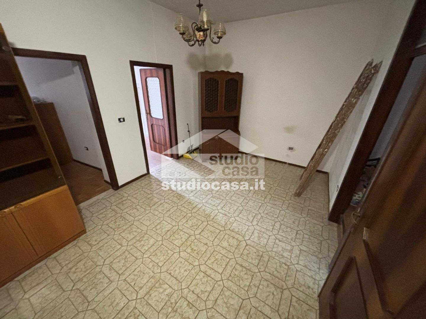 Casa Unifamiliare in vendita a Cimone