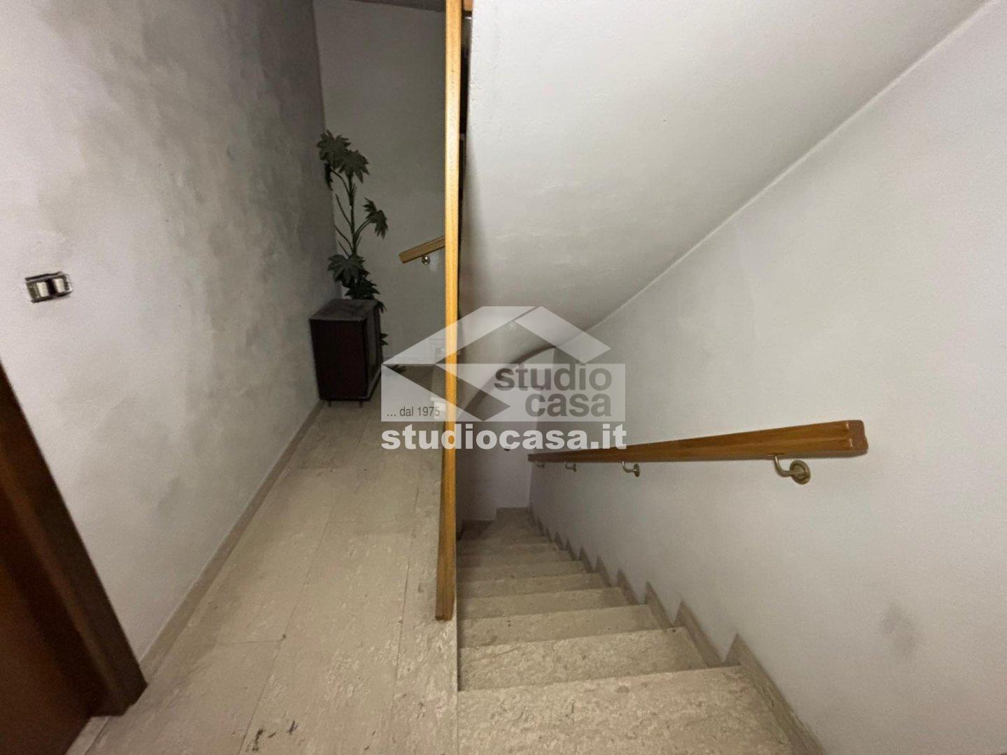 Casa Unifamiliare in vendita a Cimone