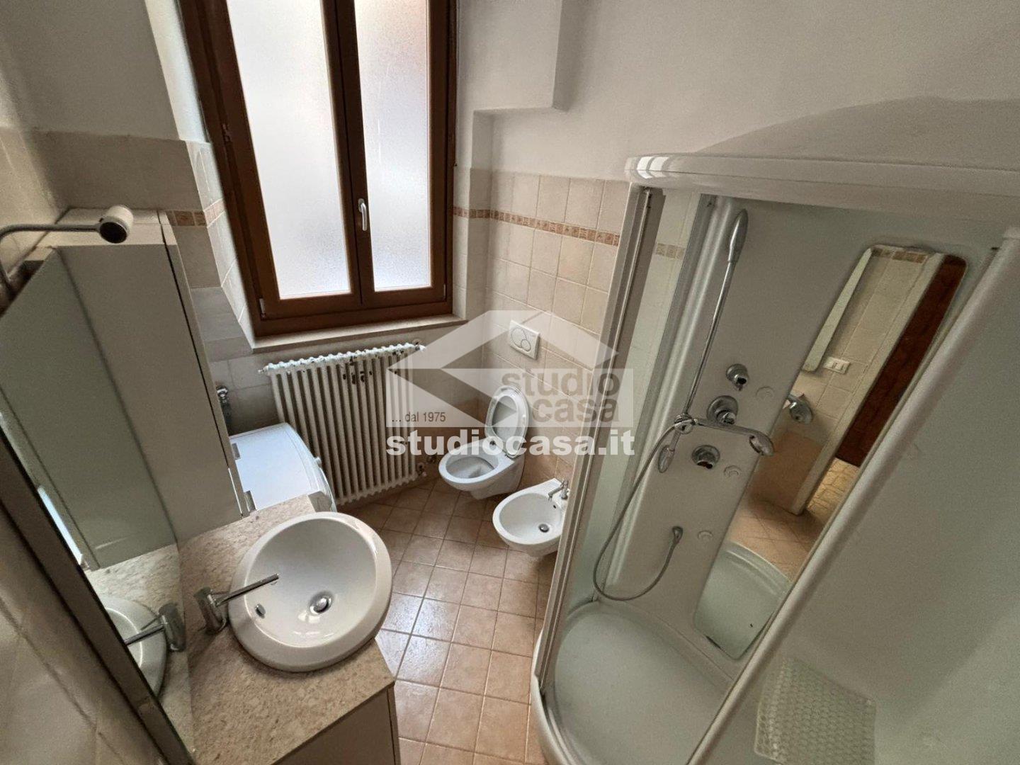 Casa Unifamiliare in vendita a Cimone