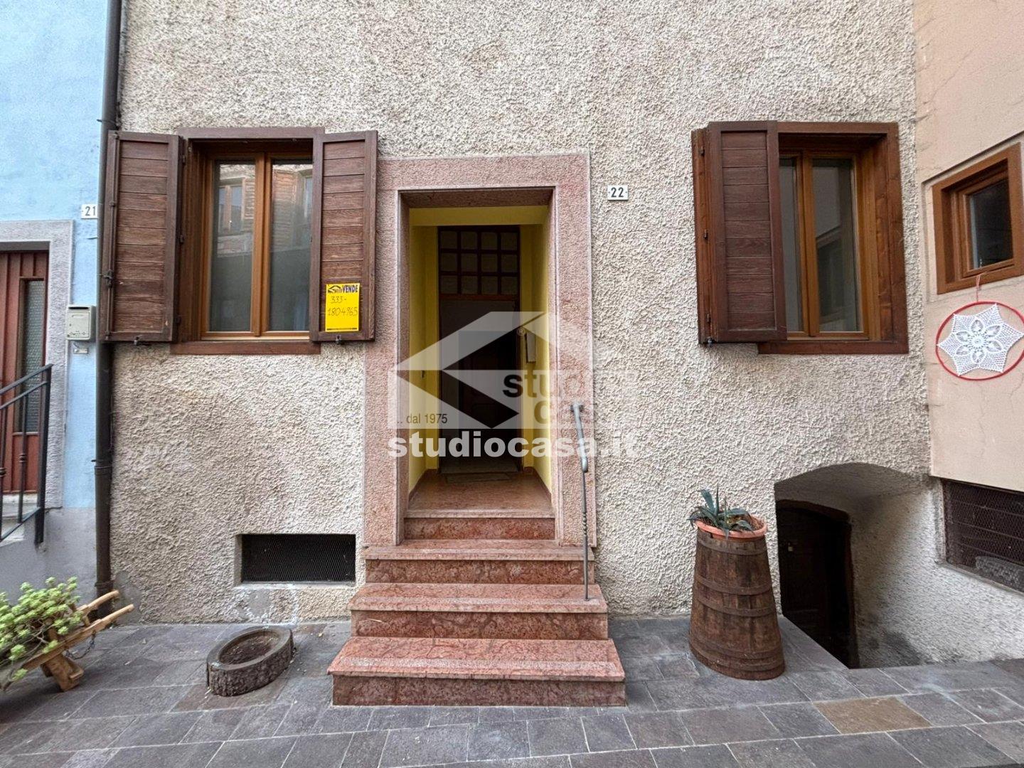 Casa Unifamiliare in vendita a Cimone