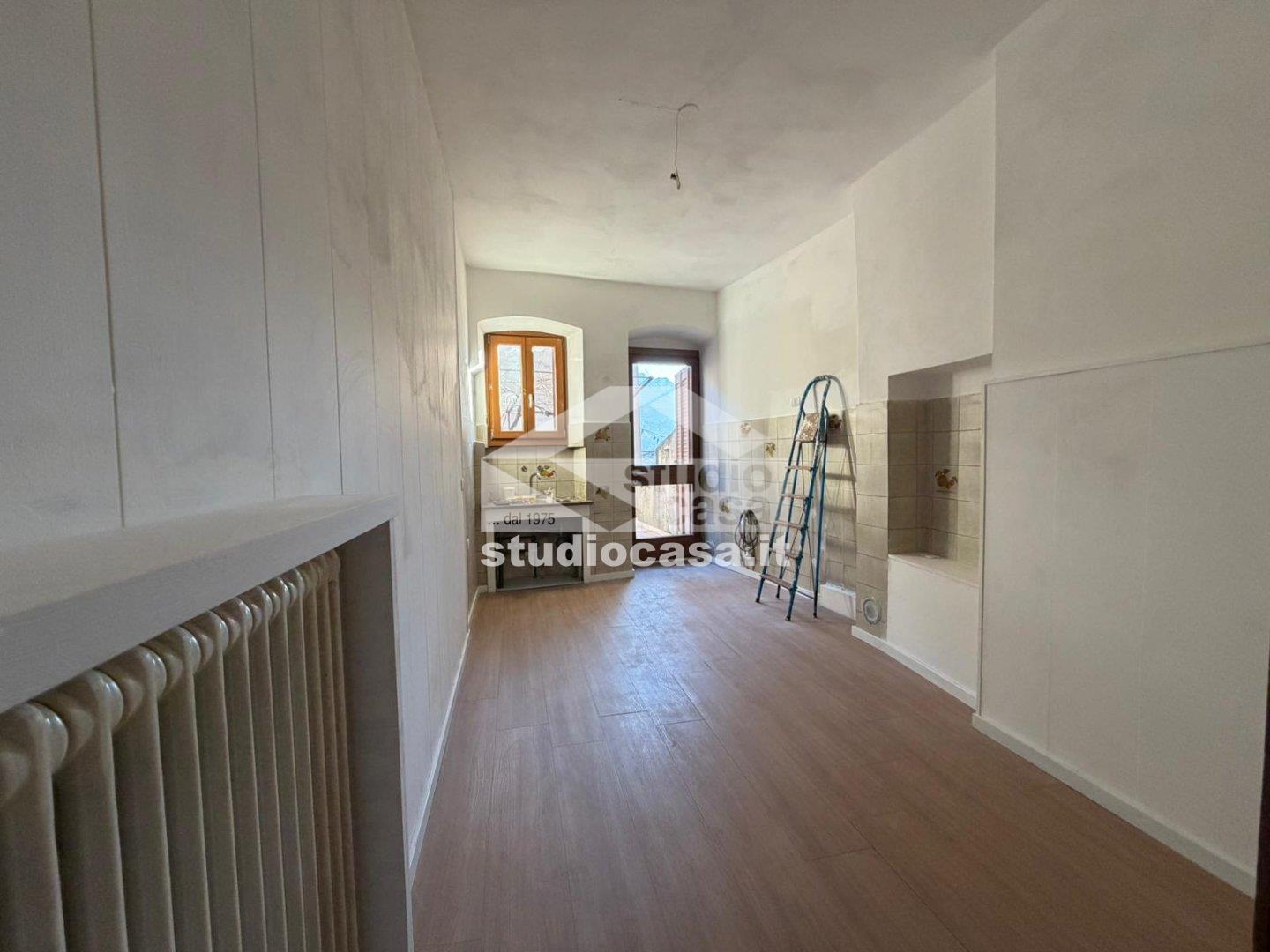 Casa Unifamiliare in vendita a Cimone