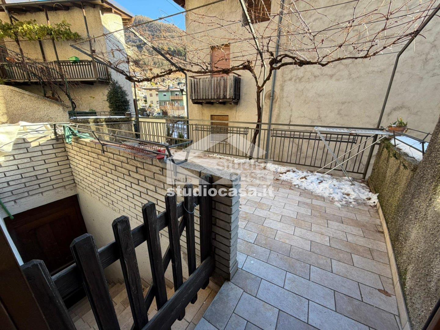 Casa Unifamiliare in vendita a Cimone