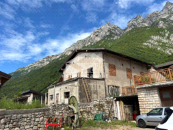 Cantina in vendita a Cimone