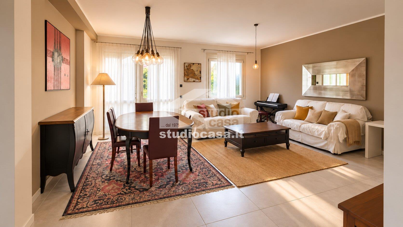 Villa a schiera di testa in vendita a Valbrembo