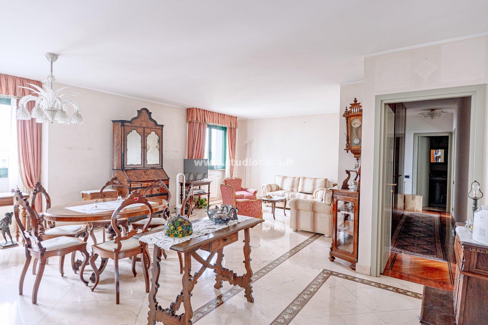 Appartamento in vendita a Bergamo