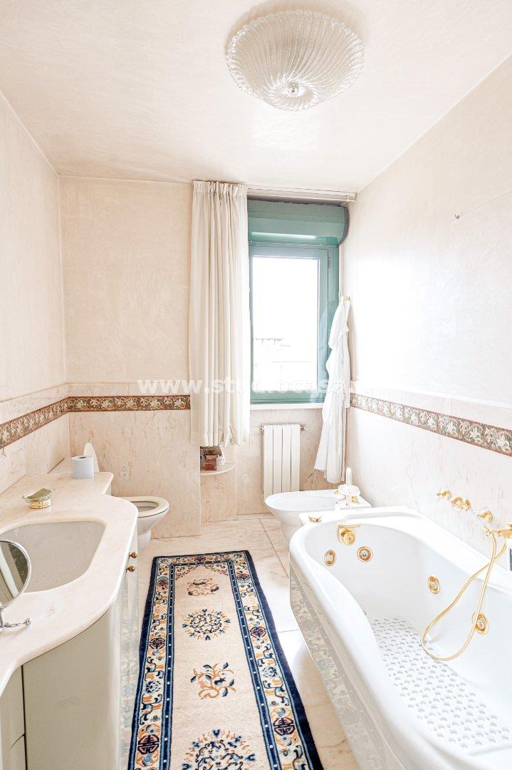 Appartamento in vendita a Bergamo