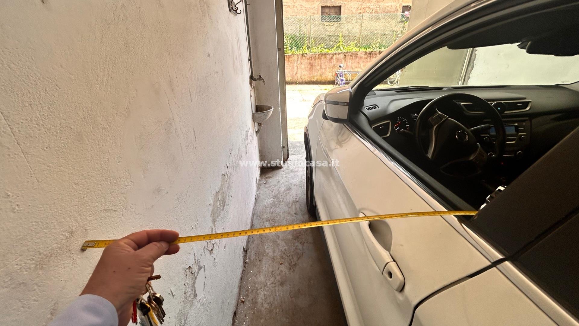 Box / Autorimessa in affitto a Bergamo