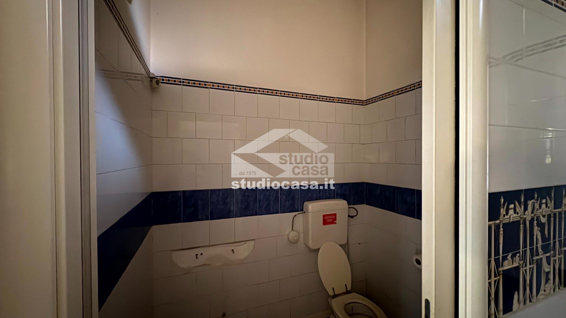 Negozio in affitto a Bergamo