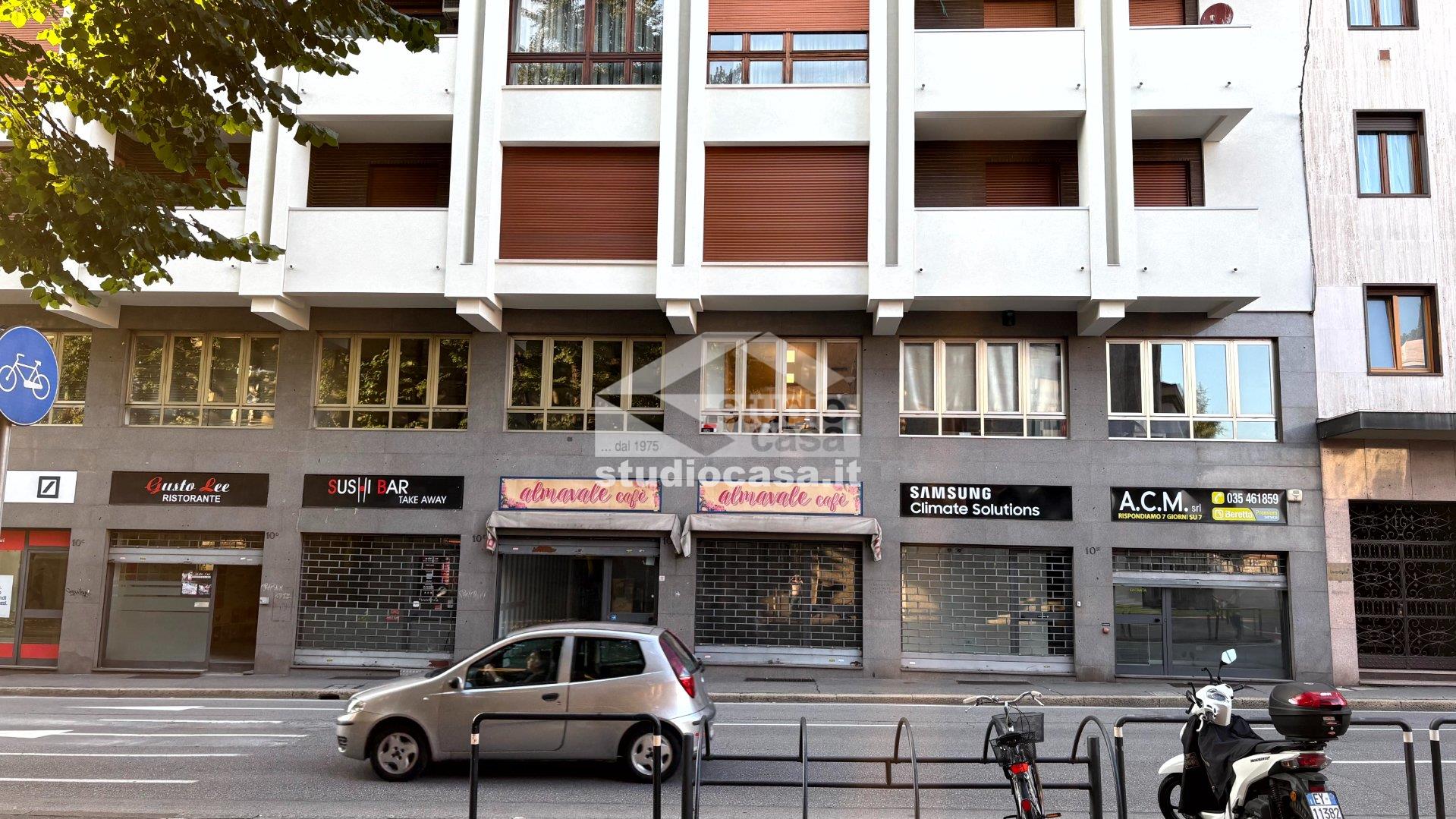 Negozio in affitto a Bergamo