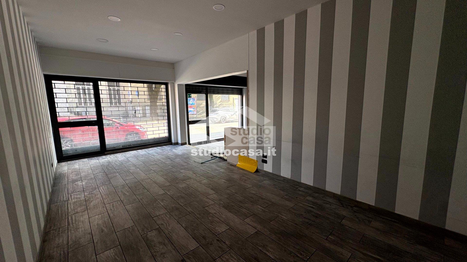 Negozio in affitto a Bergamo