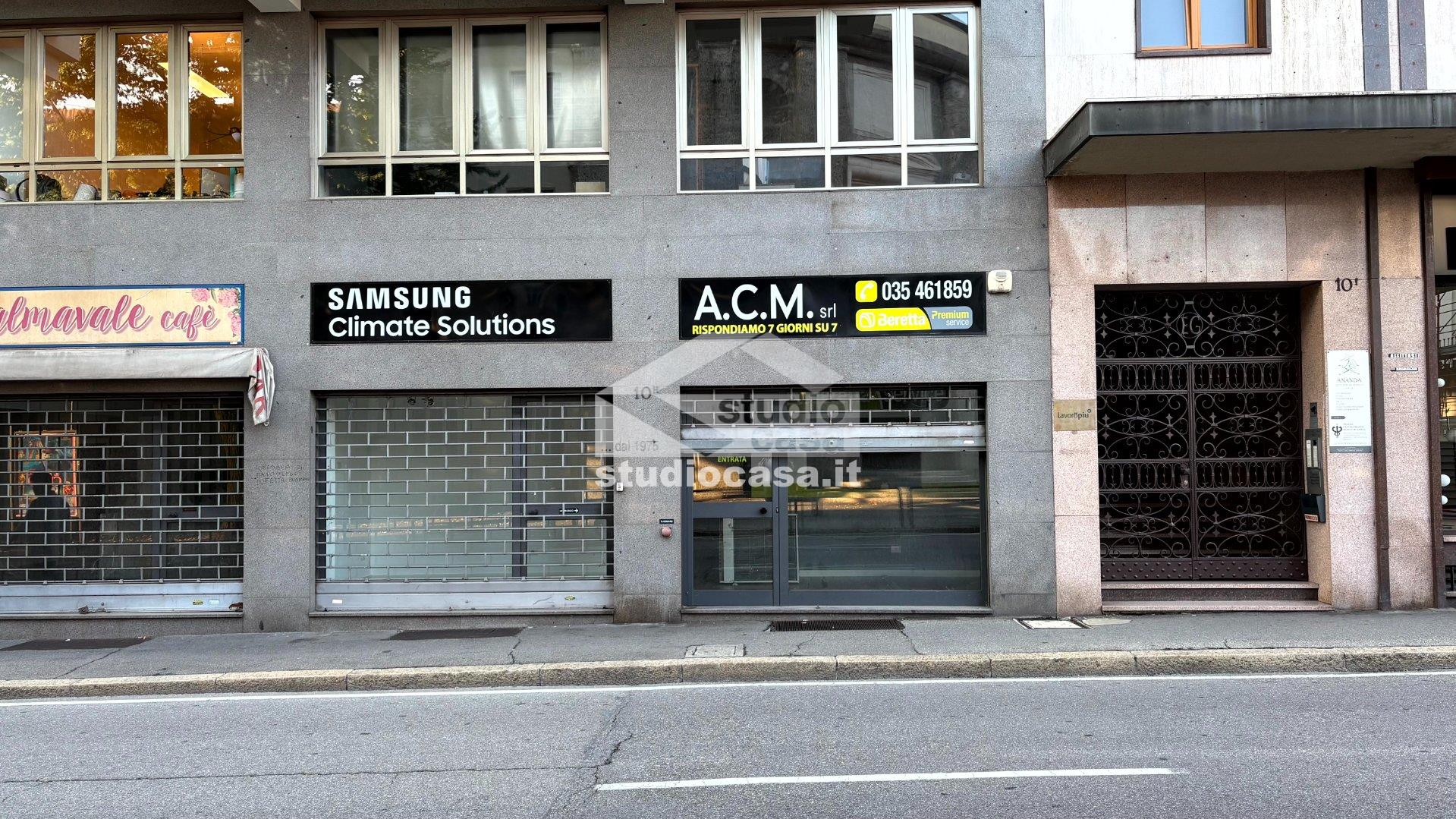 Negozio in affitto a Bergamo