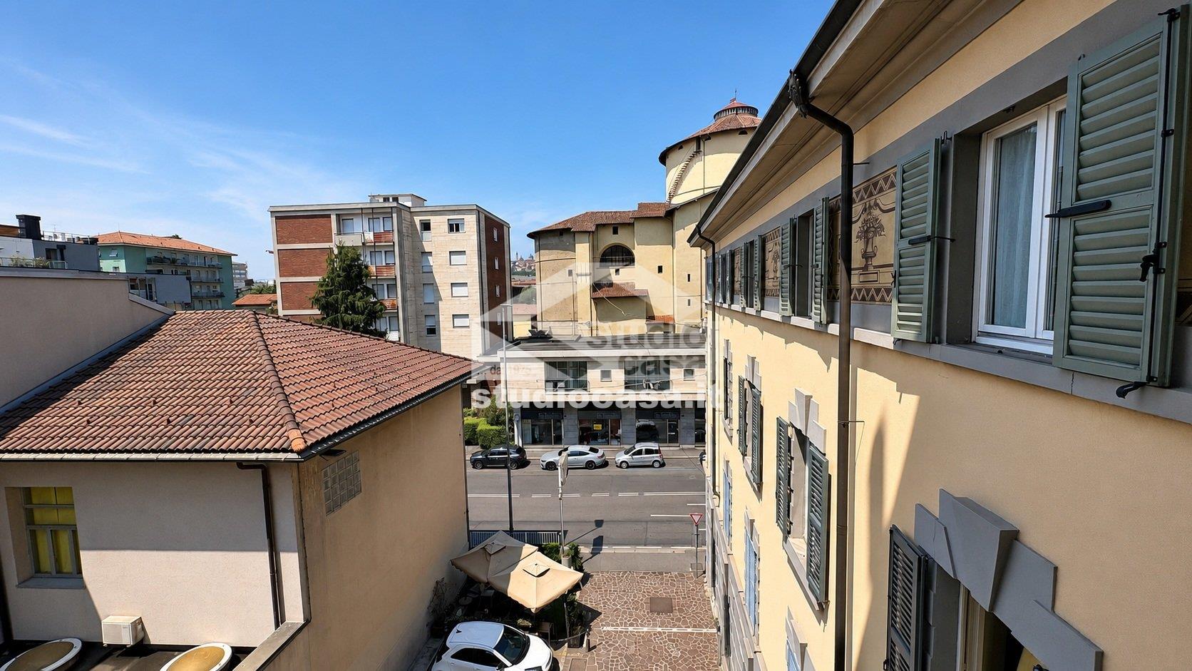 Appartamento in vendita a Bergamo