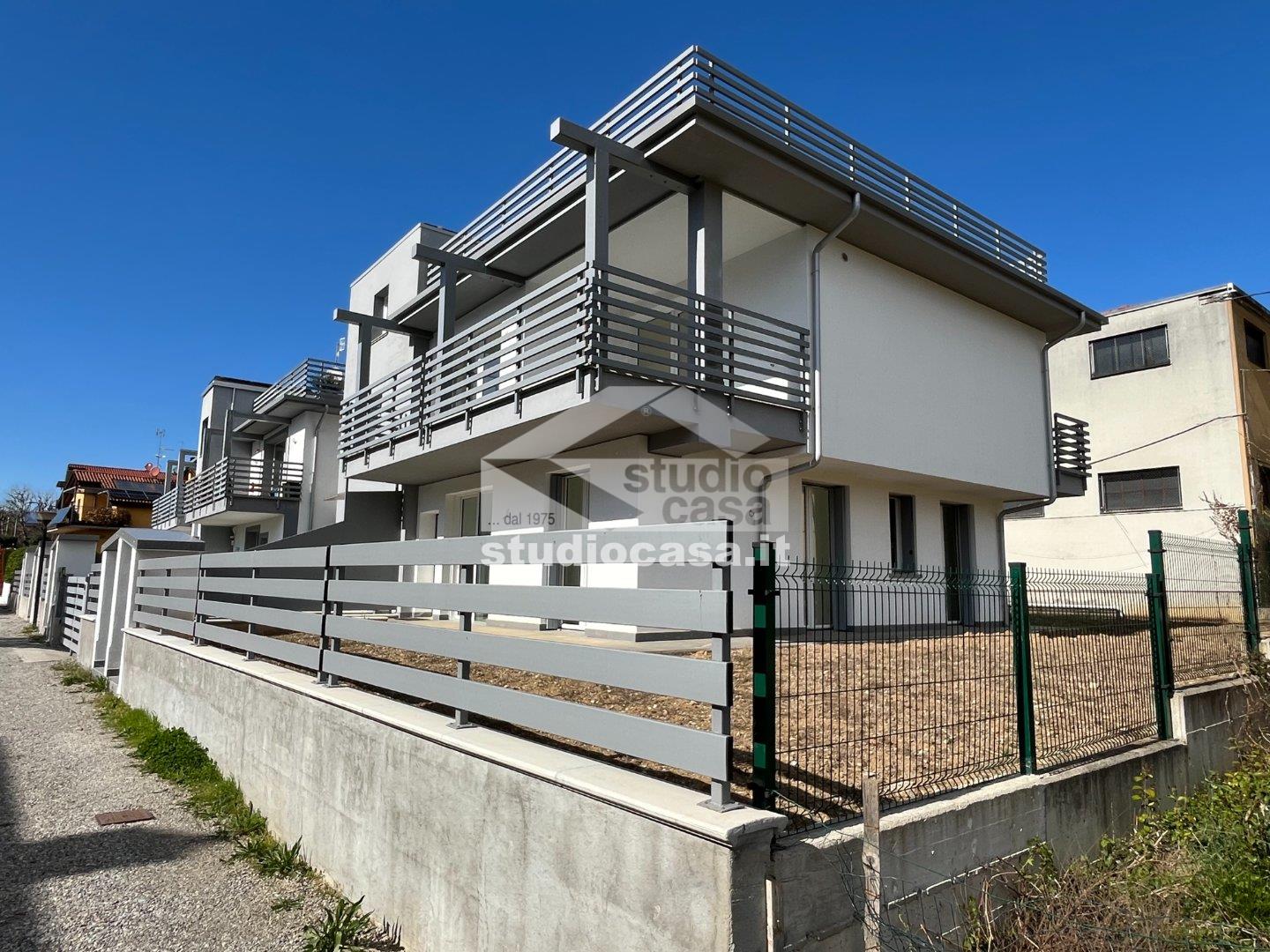 Appartamento in Villa in vendita a Bergamo