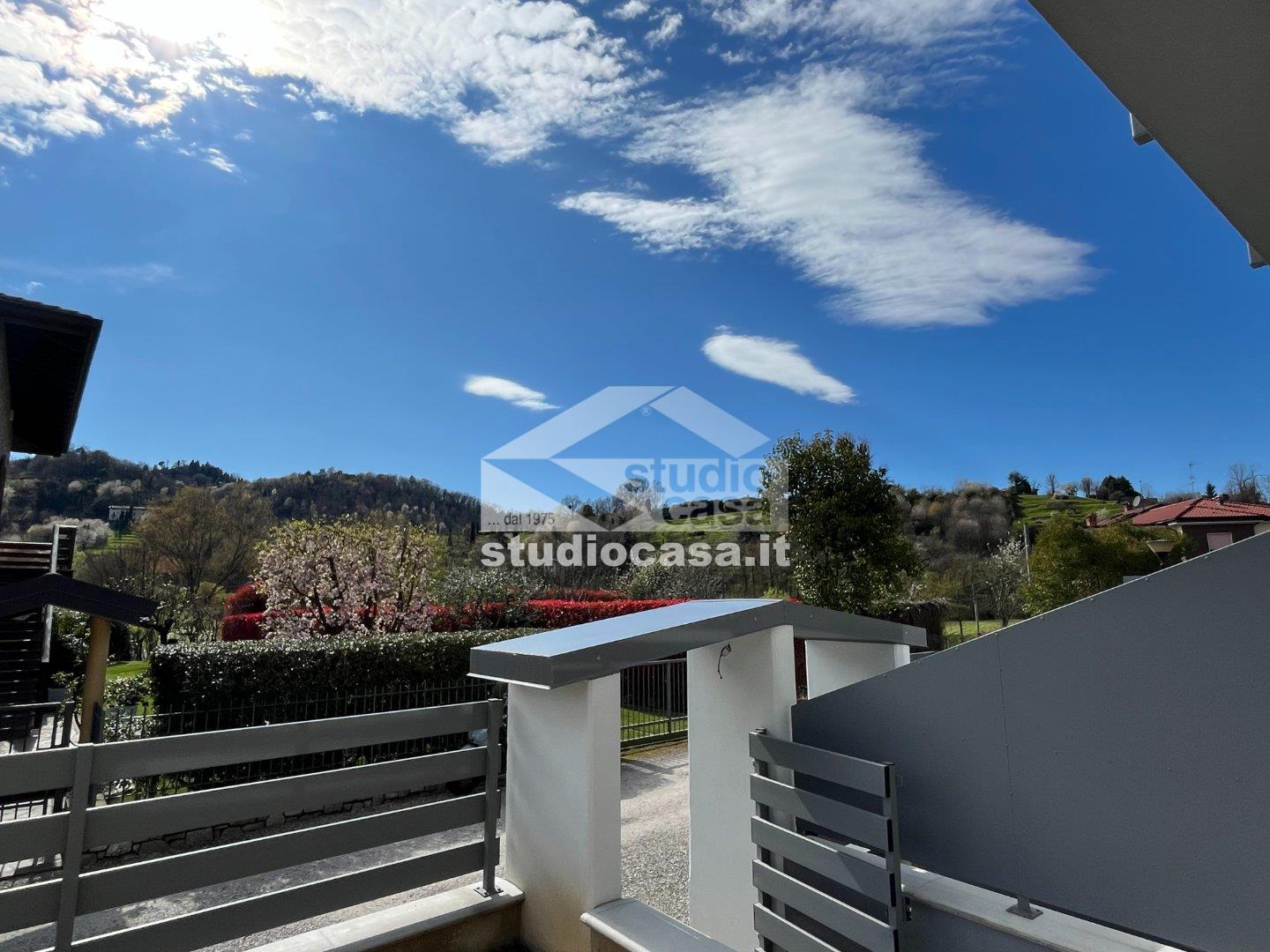 Appartamento in Villa in vendita a Bergamo