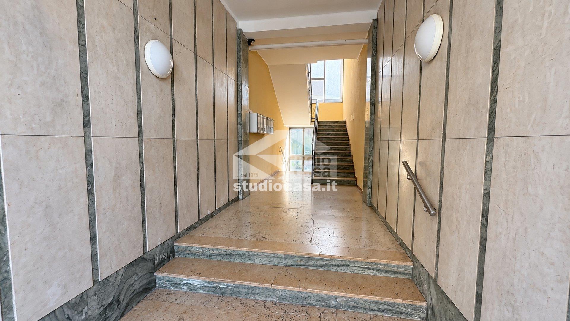Appartamento in vendita a Bergamo
