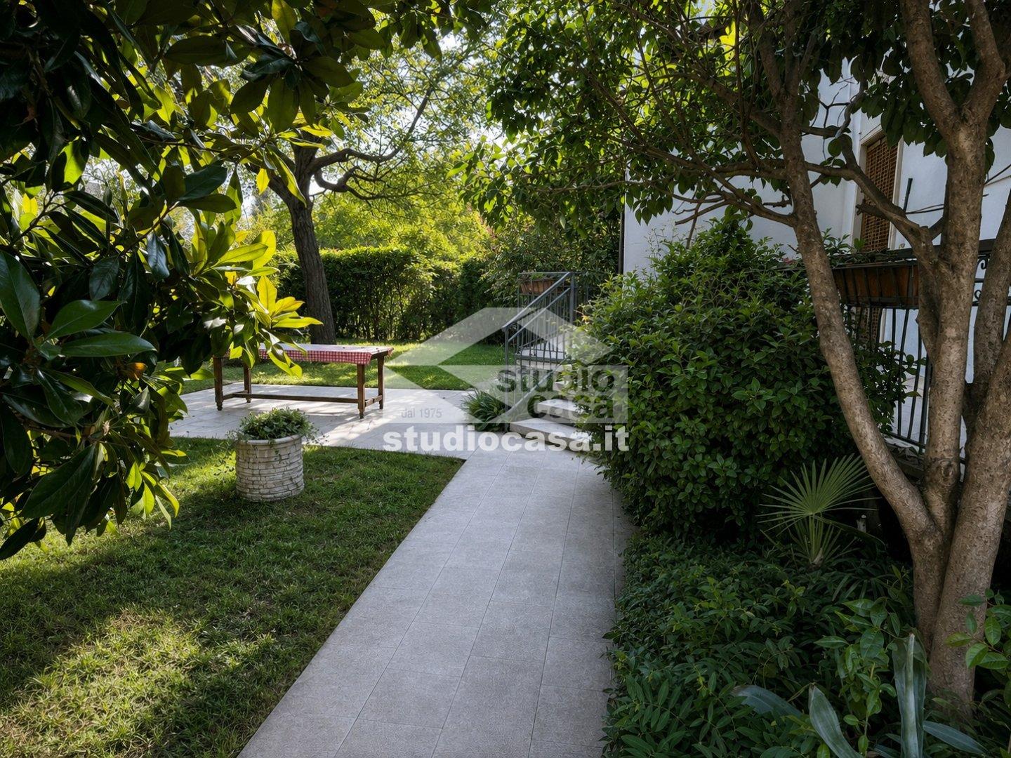 Villa Unifamiliare in vendita a Treviolo