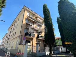 Appartamento in vendita a Bergamo