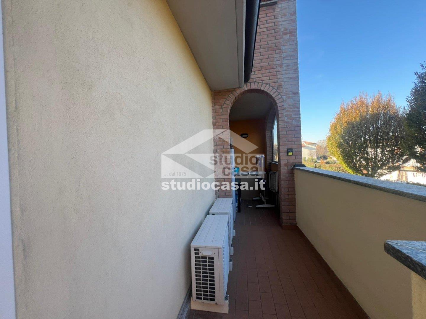 Appartamento in vendita a Valera Fratta