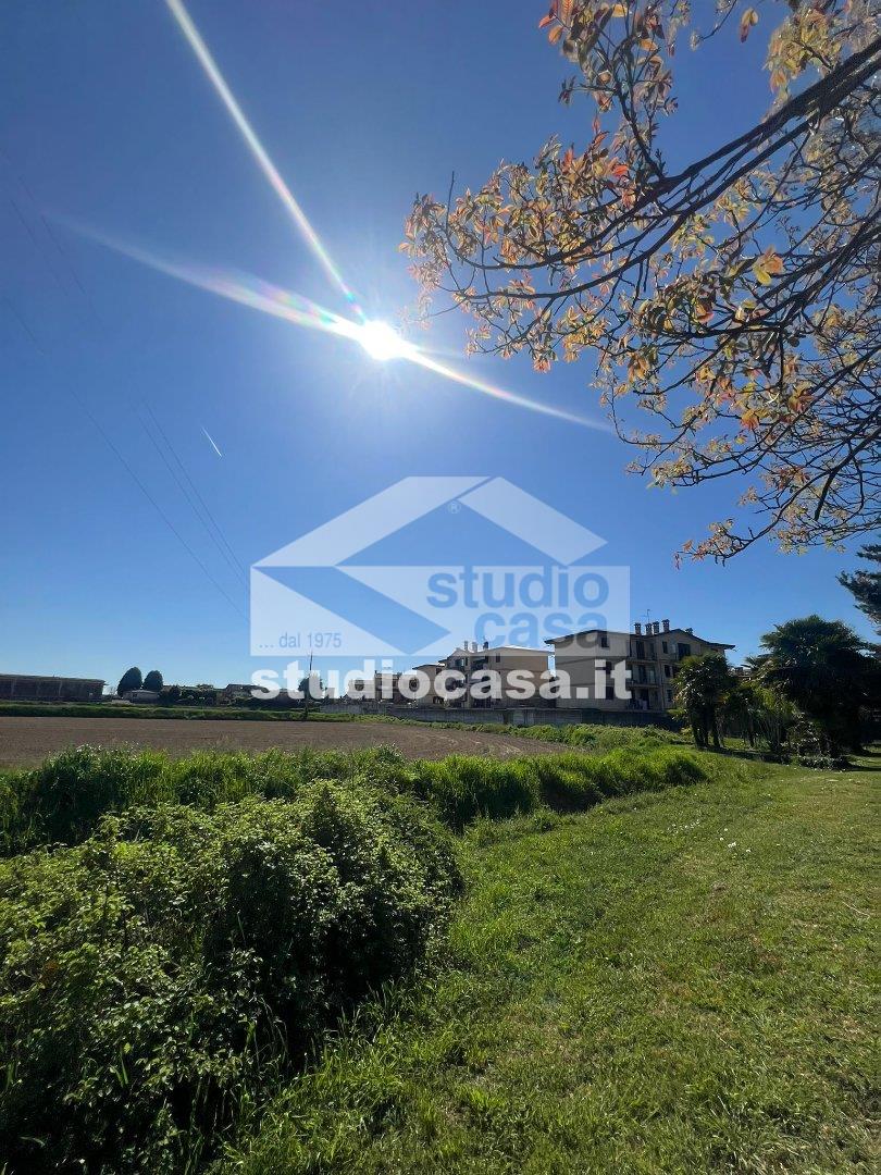 Casa Unifamiliare in vendita a Torre d