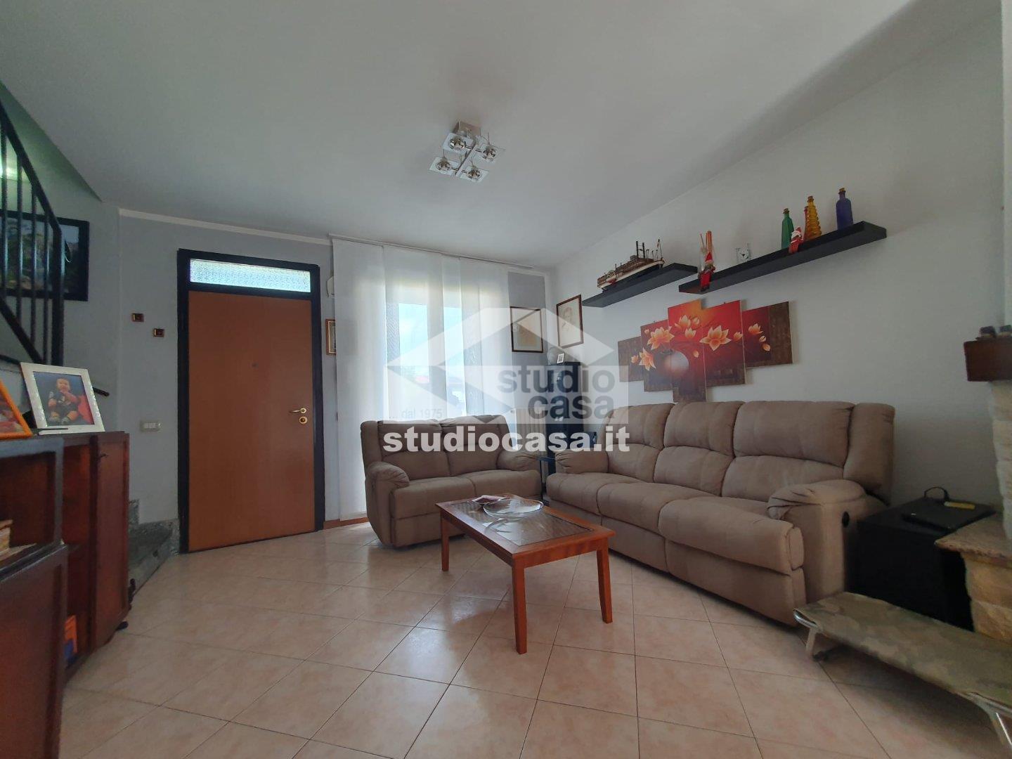 Villa Unifamiliare in vendita a Valera Fratta