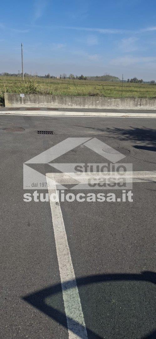 Terreno Residenziale in vendita a Vistarino